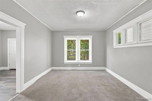 7465 Hanover Street, Detroit, MI 48206