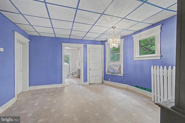 93 LOCUST AVE, Hamilton, NJ 08610