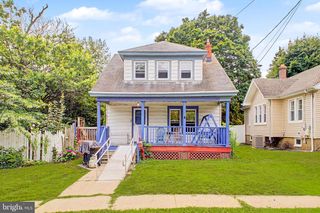 93 LOCUST AVE, Hamilton, NJ 08610