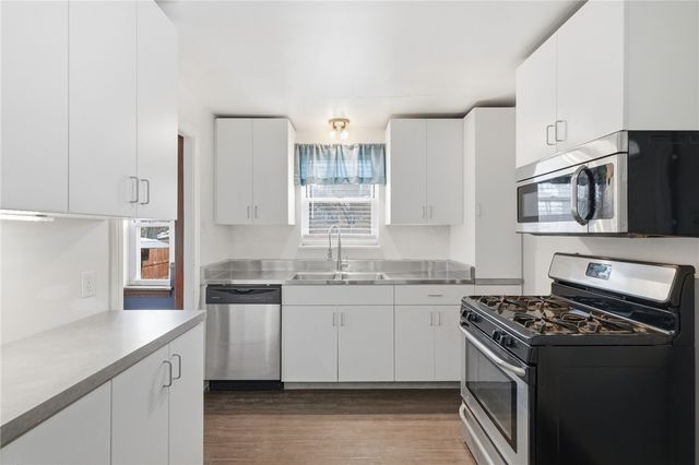 1420 Hawthorne Street, Stanton Heights, PA 15201