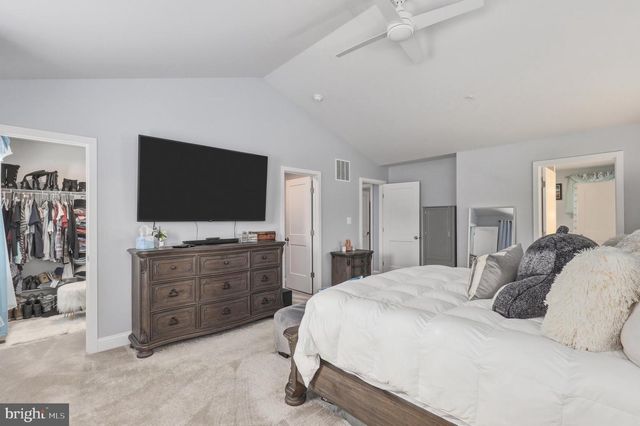 9468 VOLLMERHAUSEN DR, Columbia, MD 21046