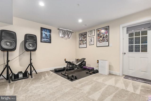 9468 VOLLMERHAUSEN DR, Columbia, MD 21046