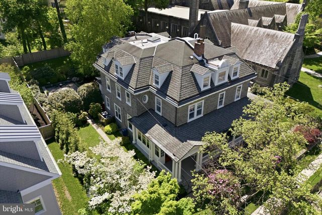 36 E CHESTNUT HILL AVE, Philadelphia, PA 19118