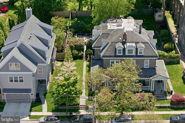 36 E CHESTNUT HILL AVE, Philadelphia, PA 19118