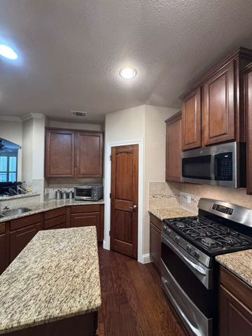 2607 Eagle Drive, Grapevine, TX 76051