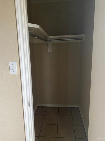 2618 Presidio Drive 3, Edinburg, TX 78539