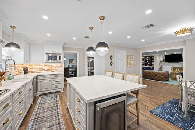 14527 Chadbourne Drive, Houston, TX 77079