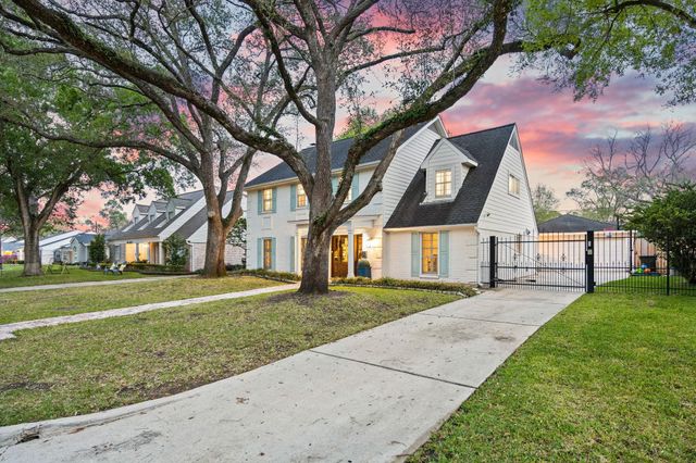 14527 Chadbourne Drive, Houston, TX 77079