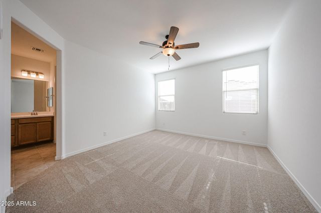 8721 W WINDSOR Boulevard, Glendale, AZ 85305