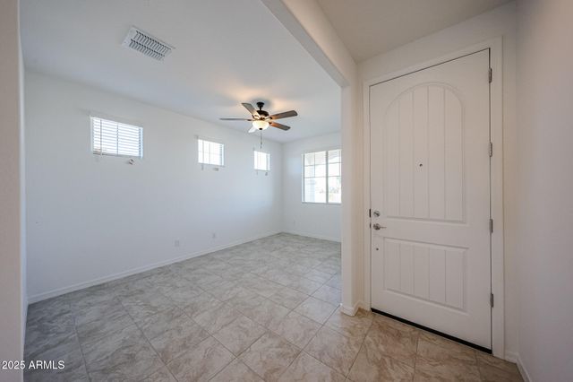 8721 W WINDSOR Boulevard, Glendale, AZ 85305