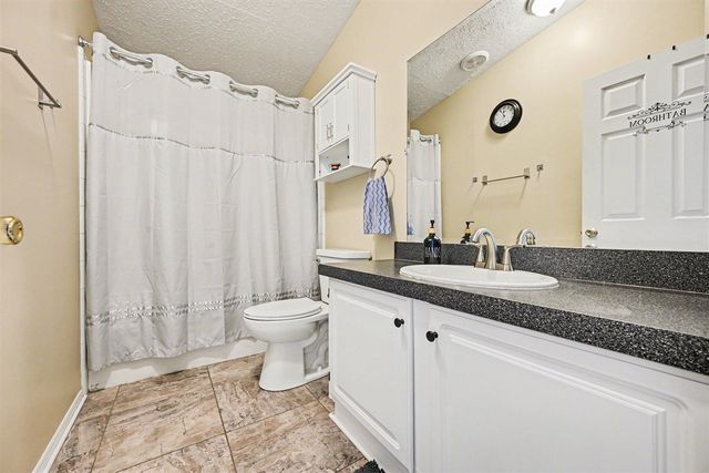 6911 Mandy Lane, Kalamazoo, MI 49009