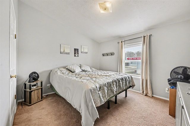 6911 Mandy Lane, Kalamazoo, MI 49009