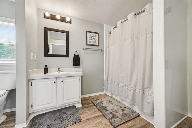 6911 Mandy Lane, Kalamazoo, MI 49009