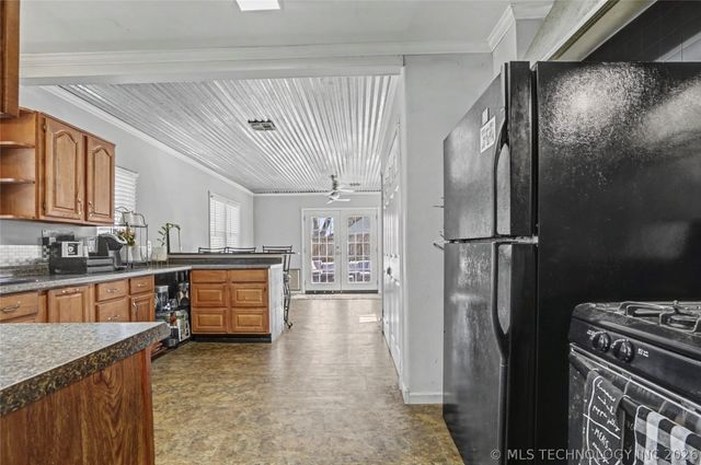 803 S Jamestown Avenue, Tulsa, OK 74112