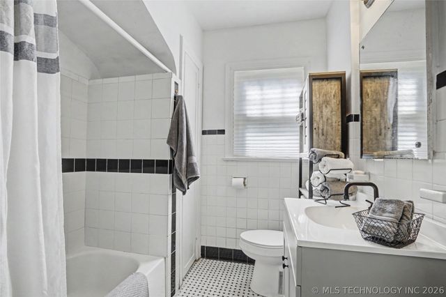 803 S Jamestown Avenue, Tulsa, OK 74112