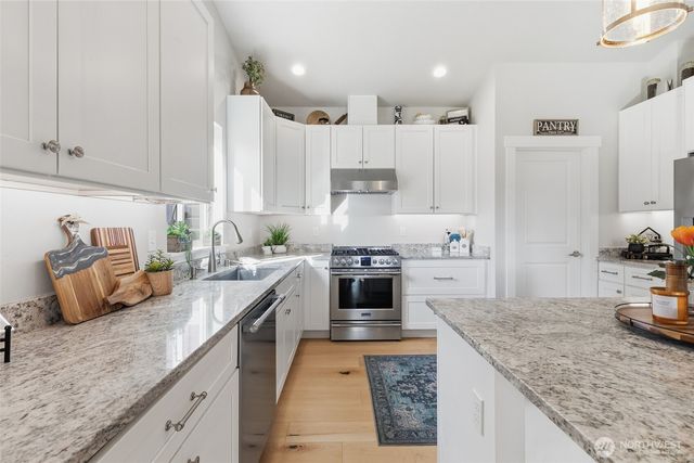 15122 56th Avenue NW, Stanwood, WA 98292