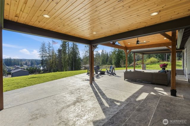 15122 56th Avenue NW, Stanwood, WA 98292