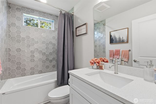 15122 56th Avenue NW, Stanwood, WA 98292