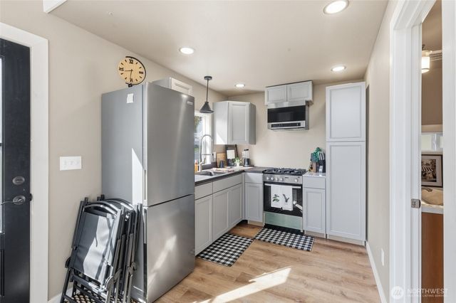 15122 56th Avenue NW, Stanwood, WA 98292