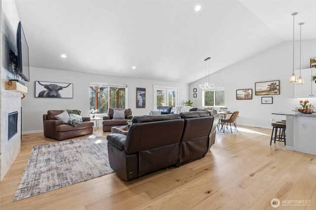 15122 56th Avenue NW, Stanwood, WA 98292