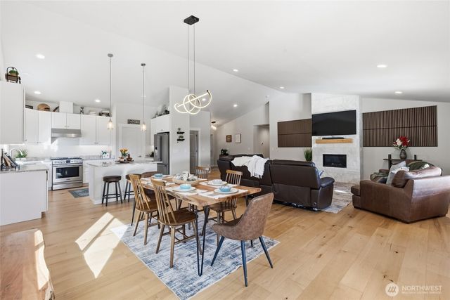 15122 56th Avenue NW, Stanwood, WA 98292