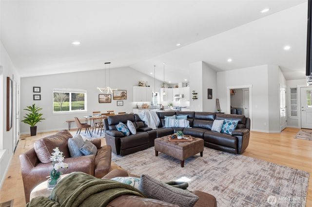 15122 56th Avenue NW, Stanwood, WA 98292