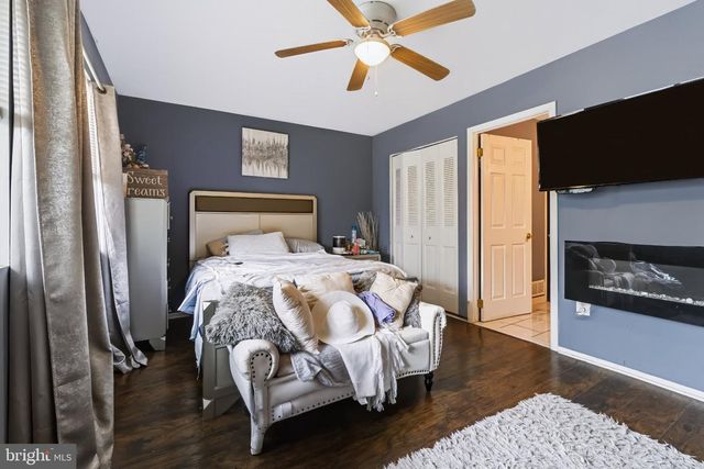 714 E ELM AVE, Lindenwold, NJ 08021