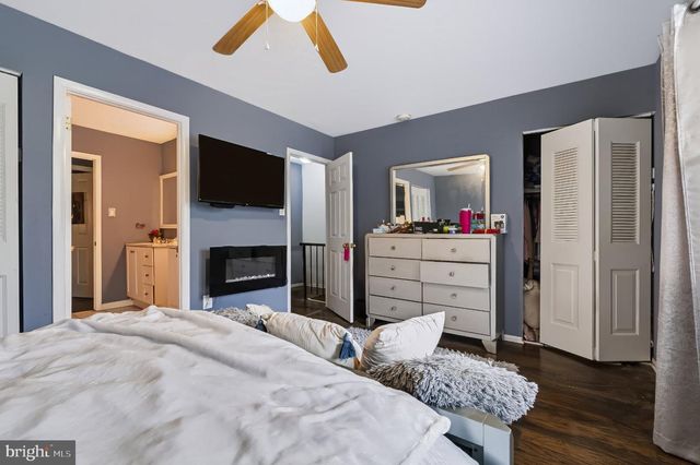714 E ELM AVE, Lindenwold, NJ 08021