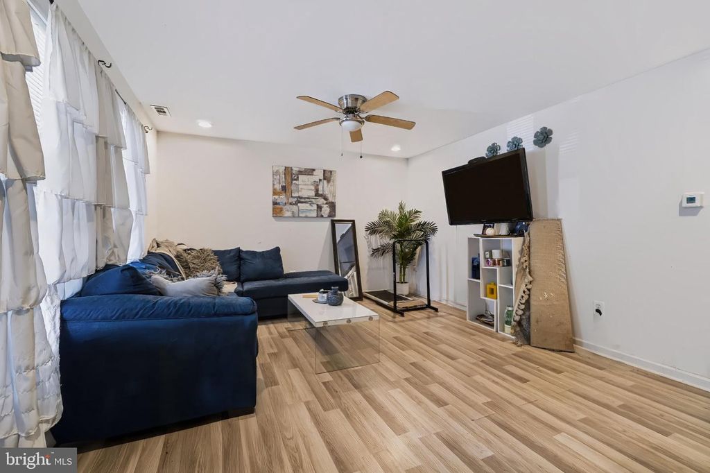 714 E ELM AVE, LINDENWOLD, NJ 08021 — photo 4