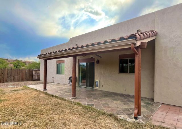 5655 N Laura Lane, Rimrock, AZ 86335