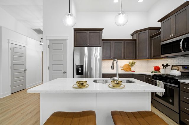 4908 Antioch Dr, Pasco, WA 99301