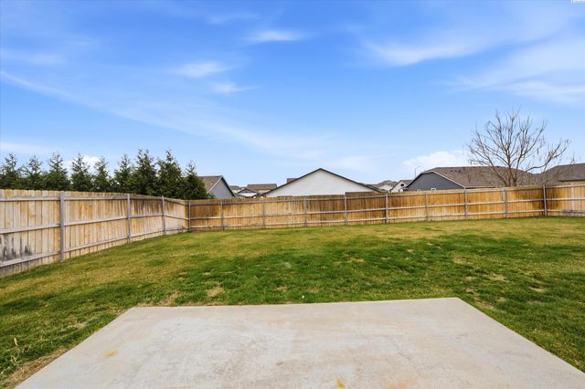 4908 Antioch Dr, Pasco, WA 99301