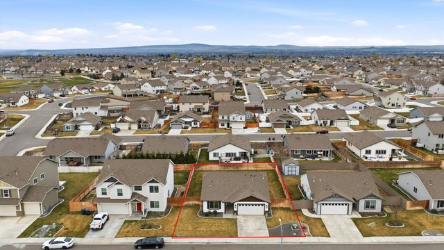 4908 Antioch Dr, Pasco, WA 99301