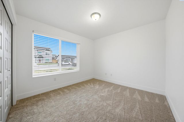 4908 Antioch Dr, Pasco, WA 99301