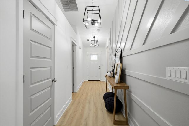 4908 Antioch Dr, Pasco, WA 99301