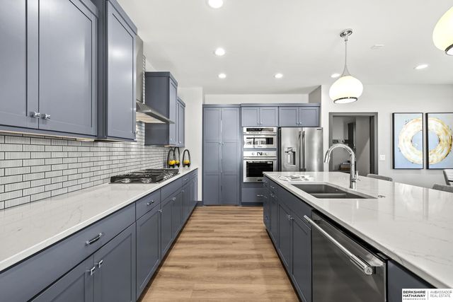 17508 Marinda Plaza, Omaha, NE 68130