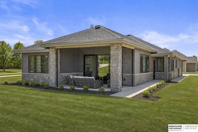 17508 Marinda Plaza, Omaha, NE 68130