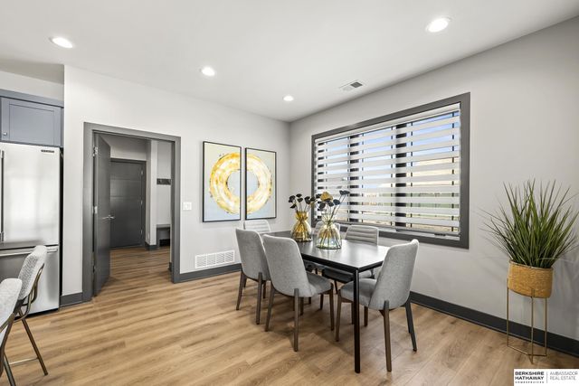 17508 Marinda Plaza, Omaha, NE 68130
