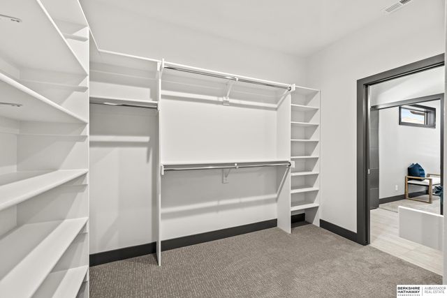 17508 Marinda Plaza, Omaha, NE 68130