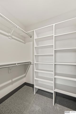 17508 Marinda Plaza, Omaha, NE 68130