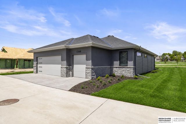 17508 Marinda Plaza, Omaha, NE 68130