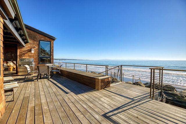 10 Potbelly Beach Road, Aptos, CA 95003