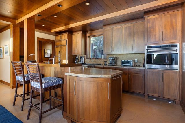 10 Potbelly Beach Road, Aptos, CA 95003