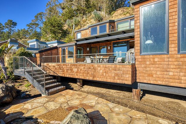 10 Potbelly Beach Road, Aptos, CA 95003
