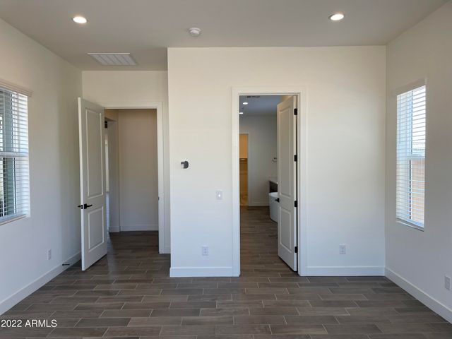 17250 W EDINBURG Street, Surprise, AZ 85388