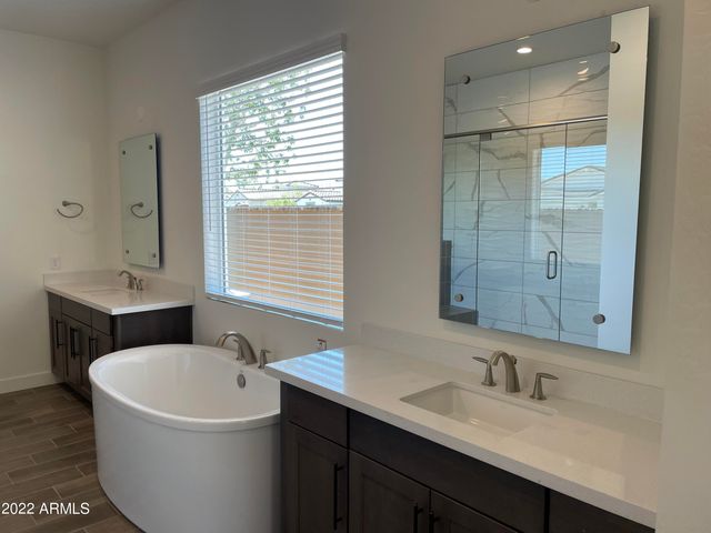 17250 W EDINBURG Street, Surprise, AZ 85388
