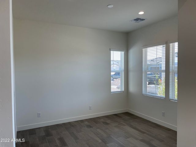 17250 W EDINBURG Street, Surprise, AZ 85388