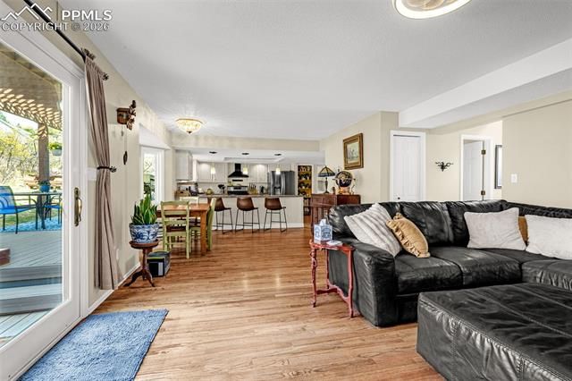 6992 Oak Valley Drive, Colorado Springs, CO 80919