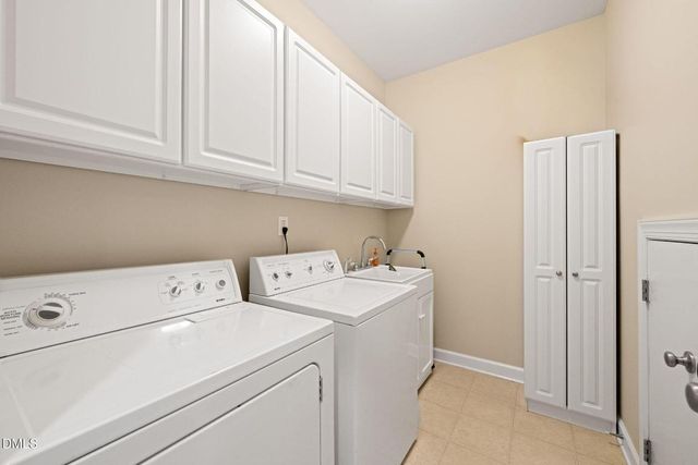 1009 Hidden River Court, Raleigh, NC 27614