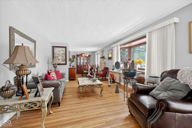 4435 Chatham Place, Indianapolis, IN 46226